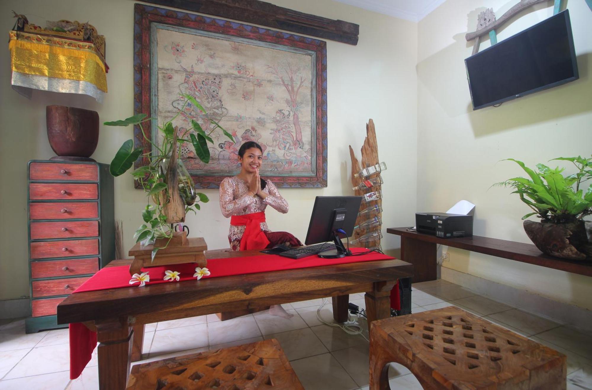Sari Gong Guest House, A Trishula Collection Ubud  Exterior photo