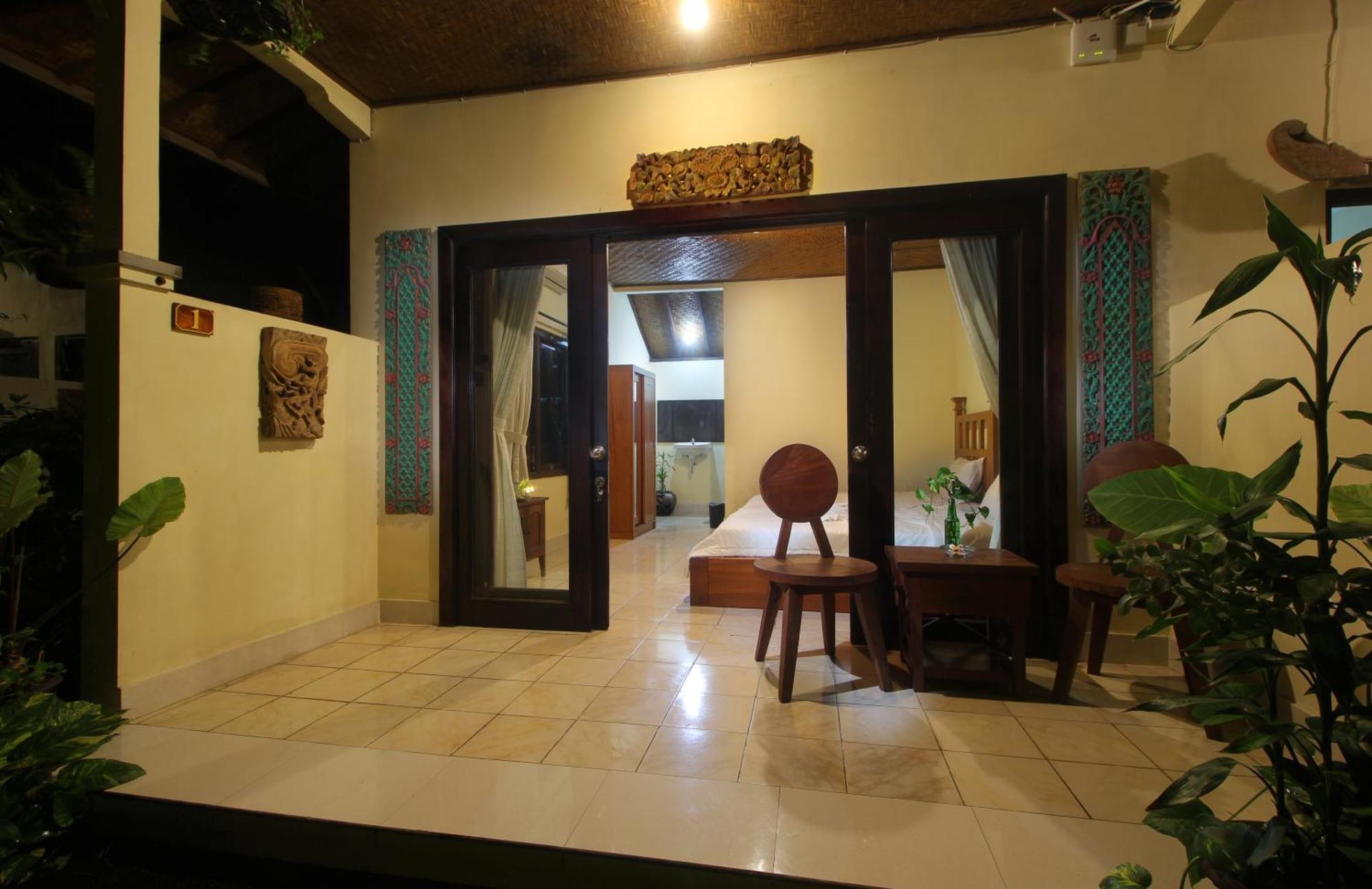 Sari Gong Guest House, A Trishula Collection Ubud  Exterior photo